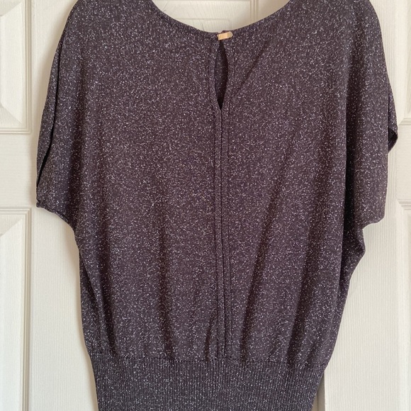 Gray with silver sparkles - Picture 2 of 2